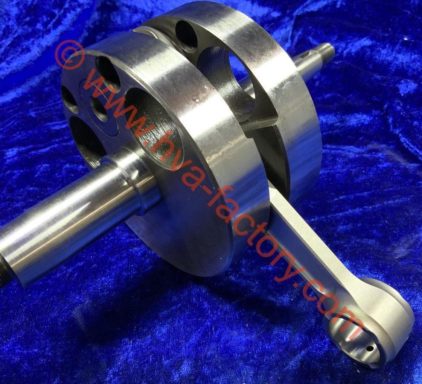 Complete 1985 - 1986   250cc Crank Assembly.    161443601    /    16-14-436-01